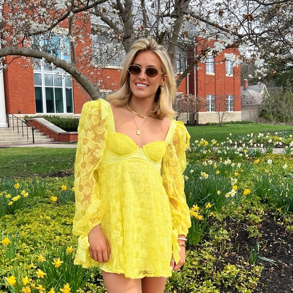 Meet your Posher, Zoë - Picture 1 of 1